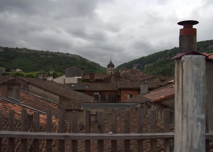 Chaleureuse Maison Avec Jacuzzi